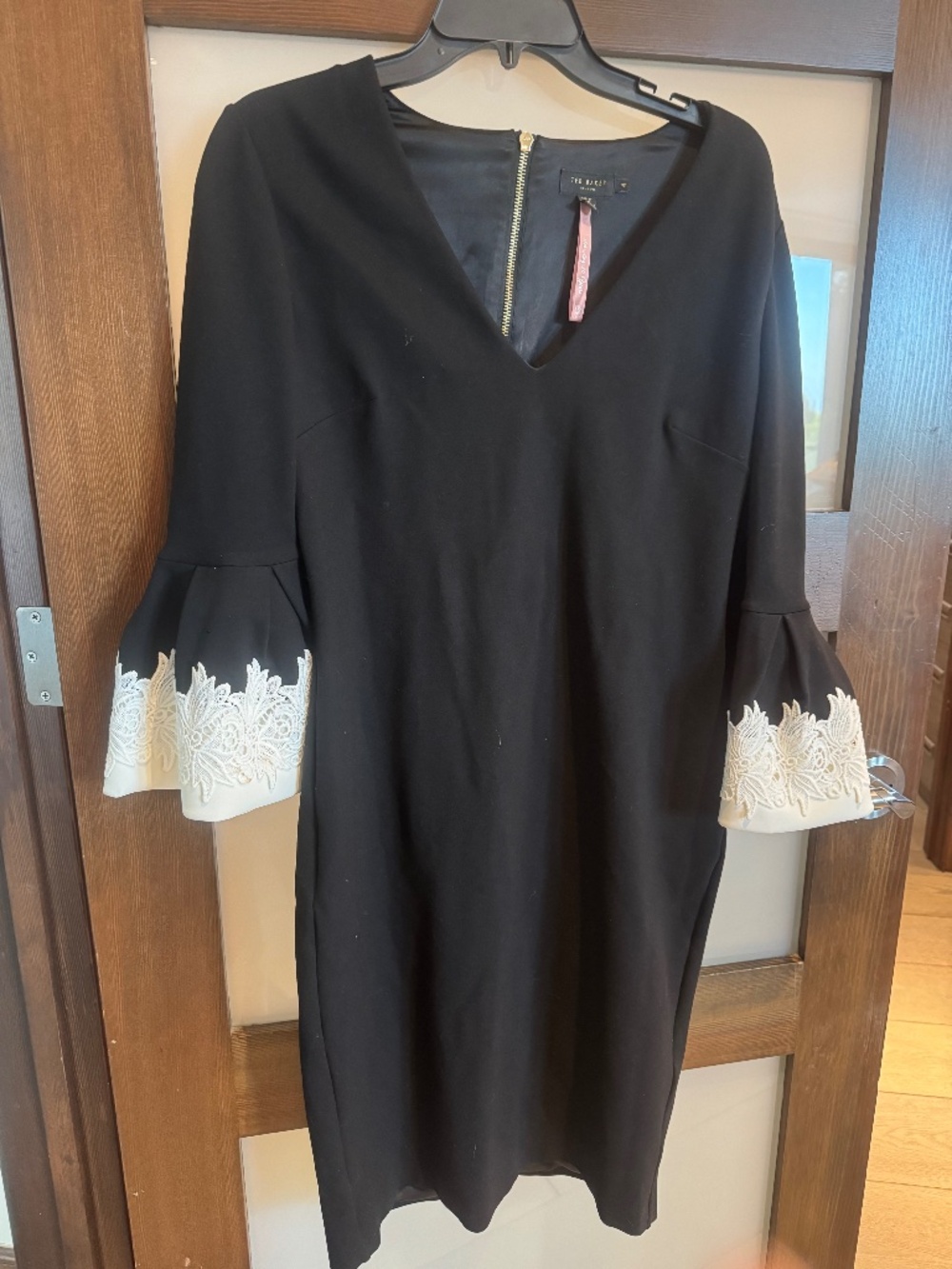 TED BAKER DRESS WITH WHITE LACE TRIM